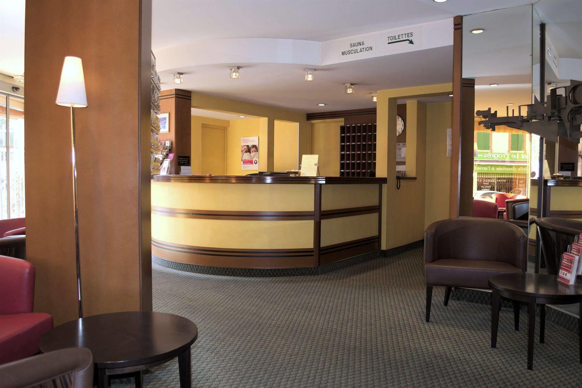 Inter-Hotel Toulouse Aeroport ブラニャック エクステリア 写真